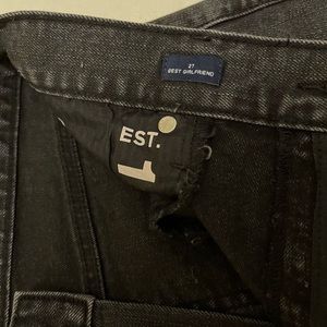 Black Gap girlfriend fit jeans